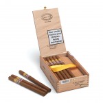 El Rey del Mundo La Reina RE (2018) (Box 24) ** ONE BOX REMAINING **